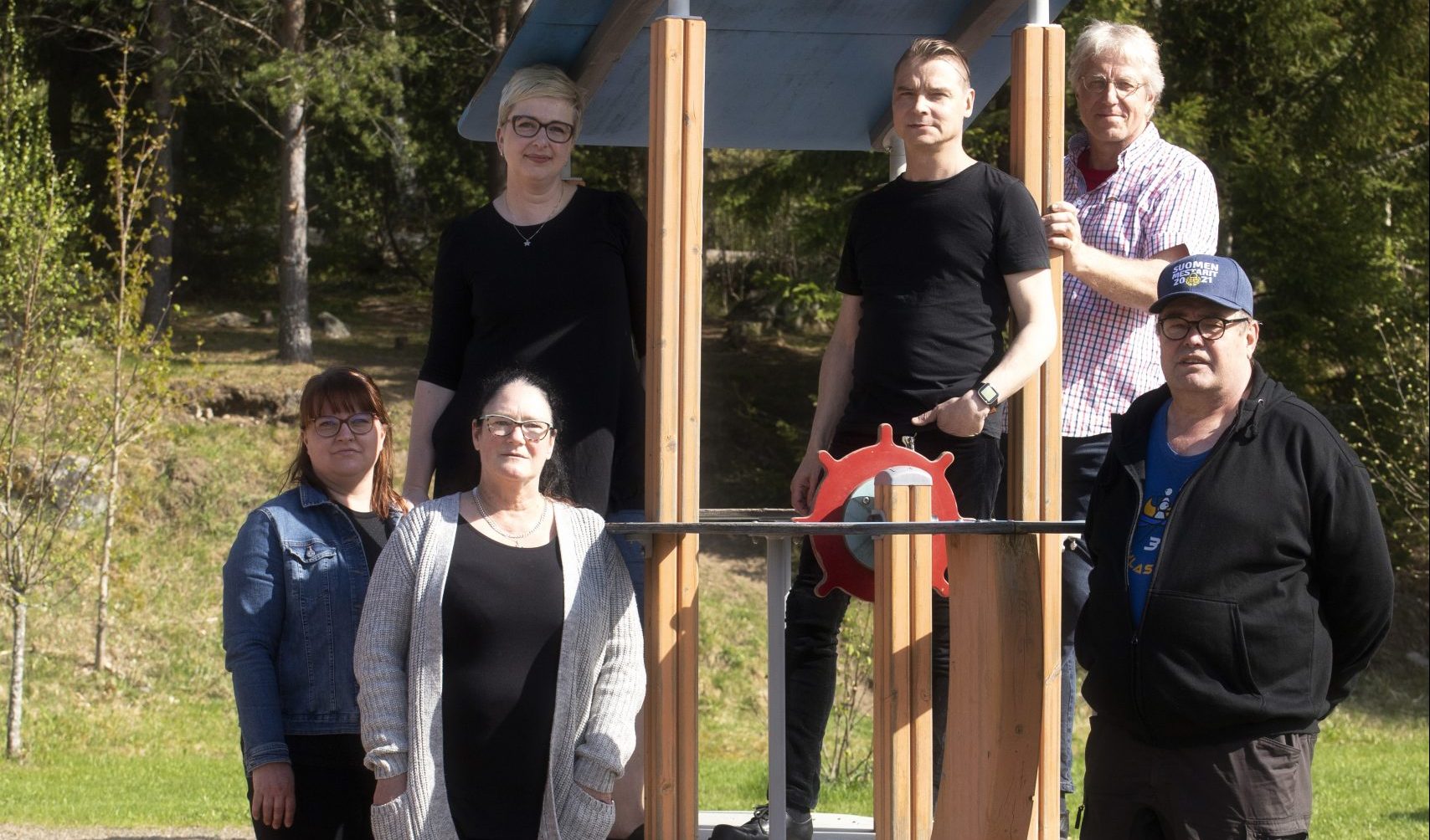 Pidetään huolta lapsista, nuorista ja ikäihmisistä